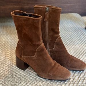 Aquatalia Carie Suede Boot with Block Heel size 8 in Chocolate